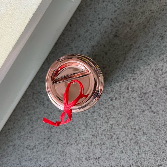 2017 Starbucks Flourish To Go cup ornament - Picture 2 of 4